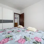 Apartment House Mila Umag